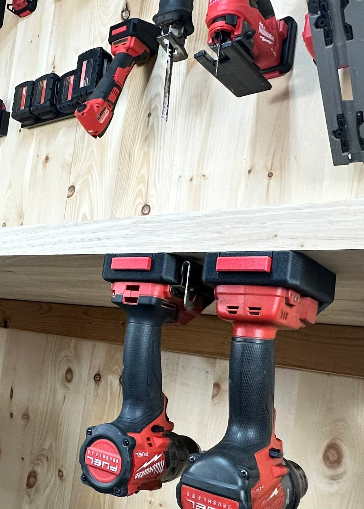 Smitter'z Locking Tool Dock™