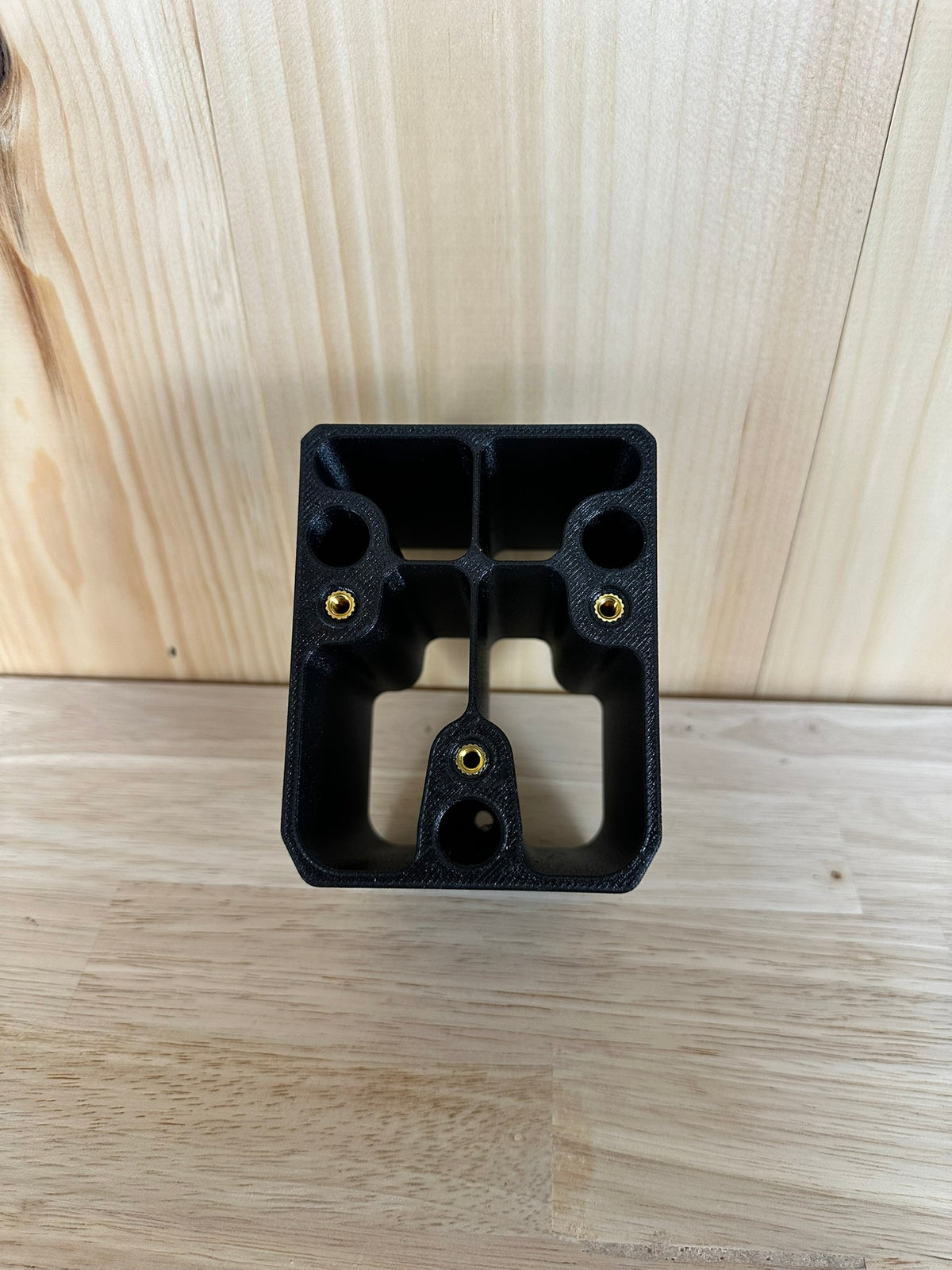 Smitter'z Locking Tool Dock Standoffs™